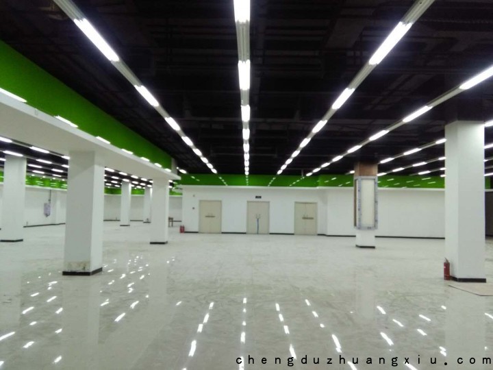 郫县万科城同仓万家购超市装修完工照 郫县万科城同仓万家购超市装修完工照